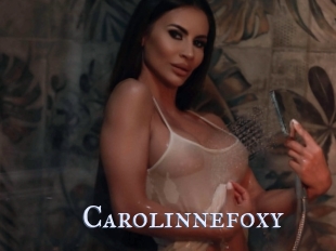 Carolinnefoxy