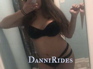 Danni_Rides