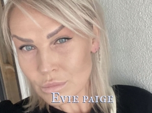 Evie_paige