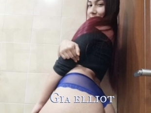 Gia_elliot