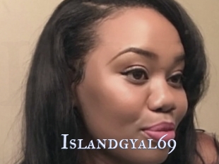 Islandgyal69