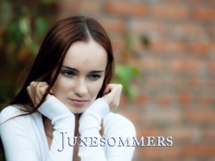 Junesommers