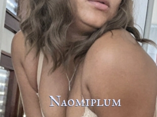 Naomiplum