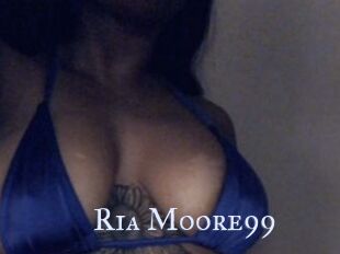 Ria_Moore99